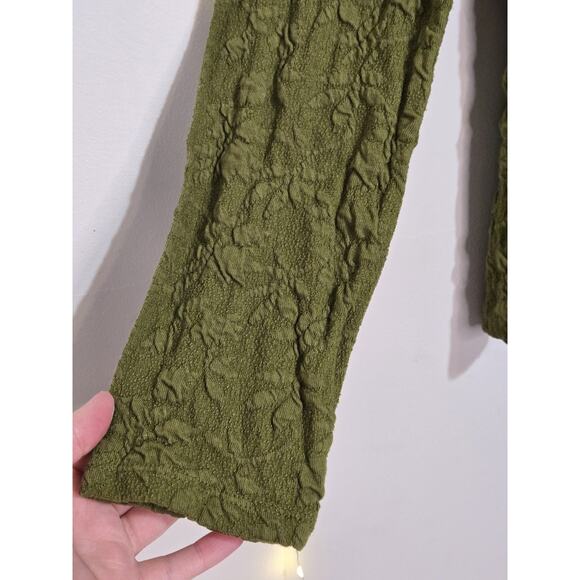 J. JILL Floral Textured Long Sleeve Stretchy Top Medium Green Christmas Holiday - Picture 7 of 13